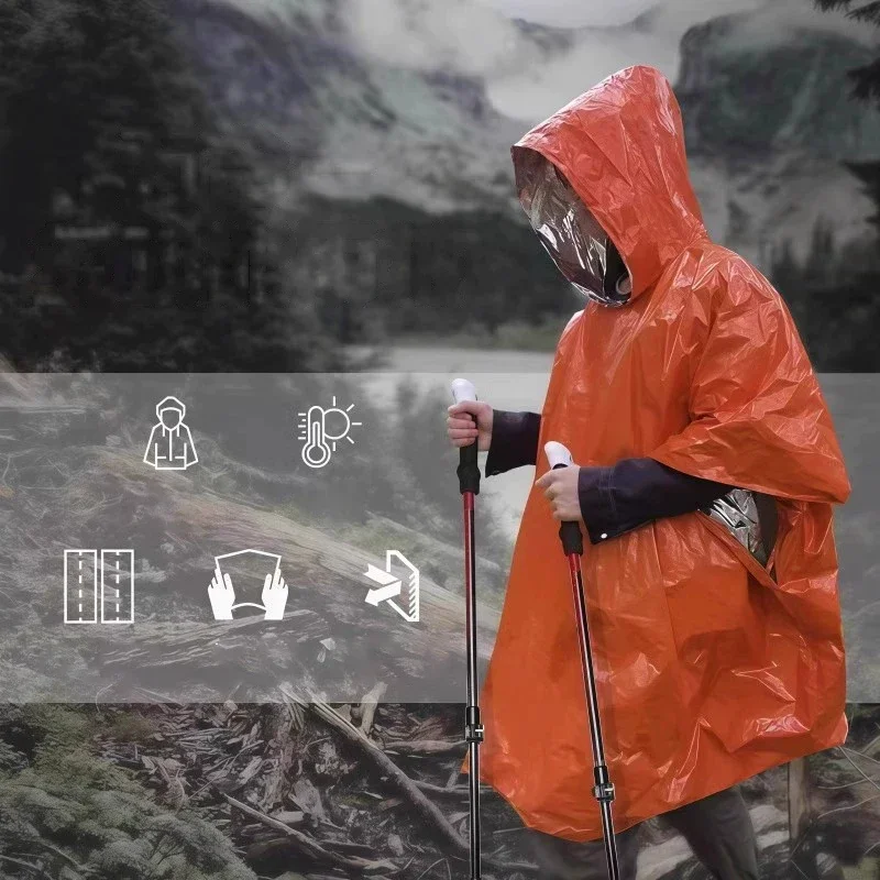 Kapüşonlu, Su Geçirmez ve Sıca - Camping Rain Poncho incelemesi ve fiyatı